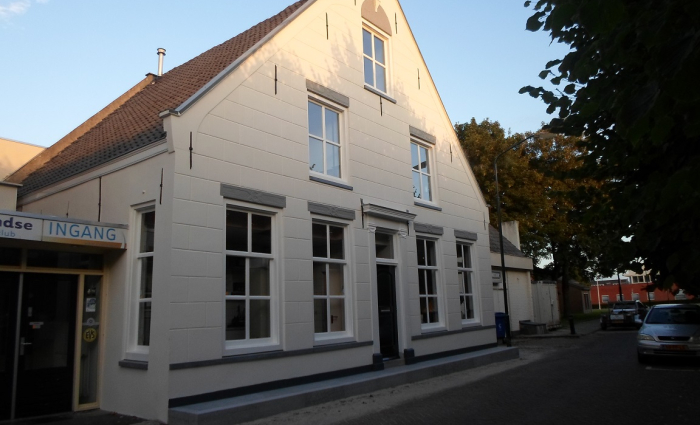 SAM_1154.voorgevel_kleinbestand.jpg