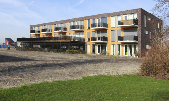 bibliotheek 13.jpg